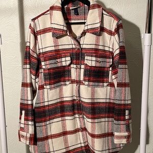 Universal Thread Women’s L Oversized Shirt Jacket Heavyweight